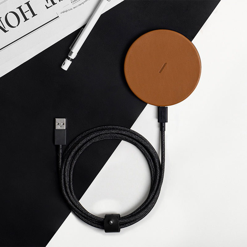 34253234241675,34253234274443,Drop Classic Leather Wireless Charger