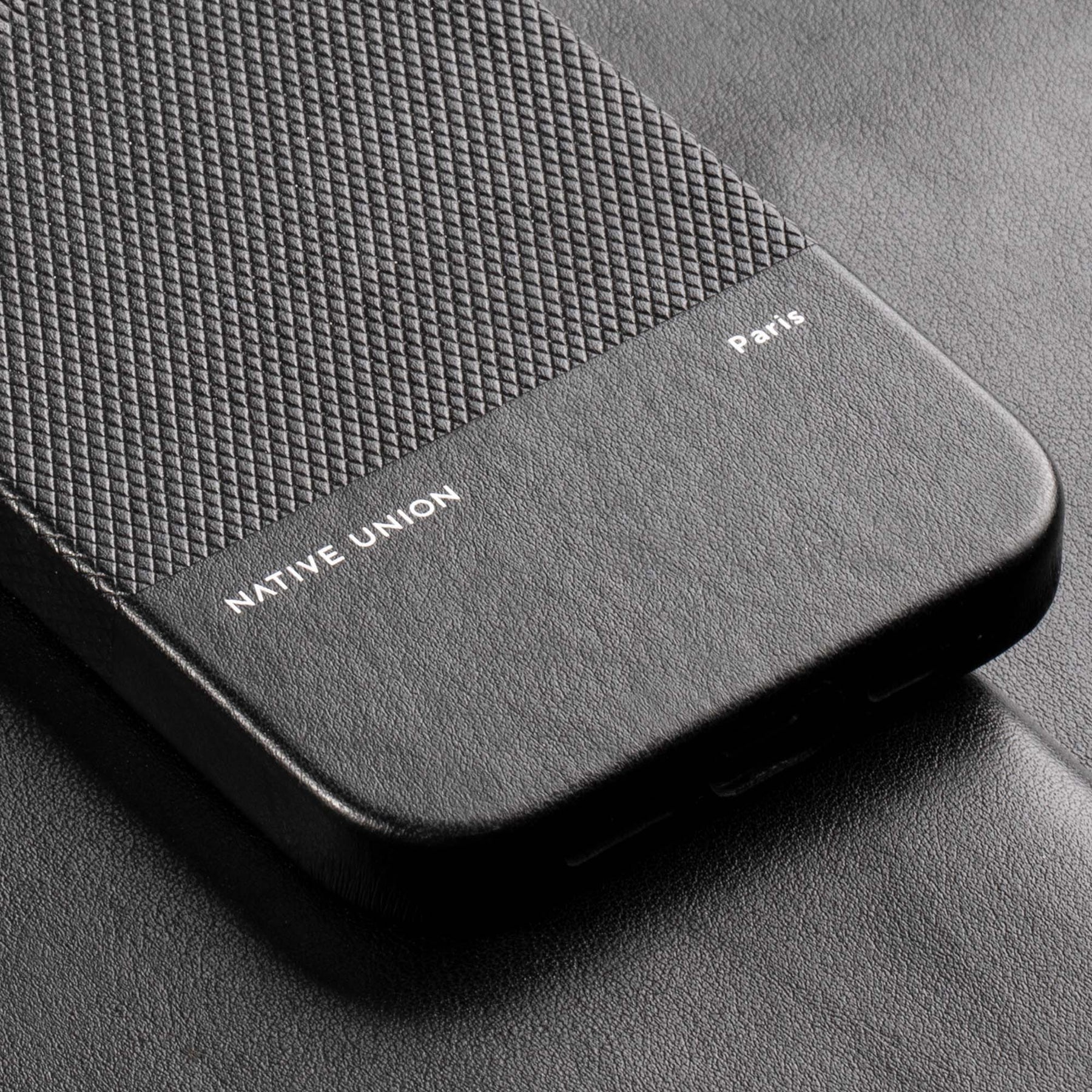 (Customization for Case Text_v2)Classic Case for iPhone 14