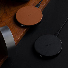 39589880856715,39589880889483,Drop Classic Leather Wireless Charger