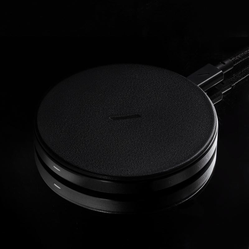 34391663739019,34391663771787,AirPods Pro Essentials