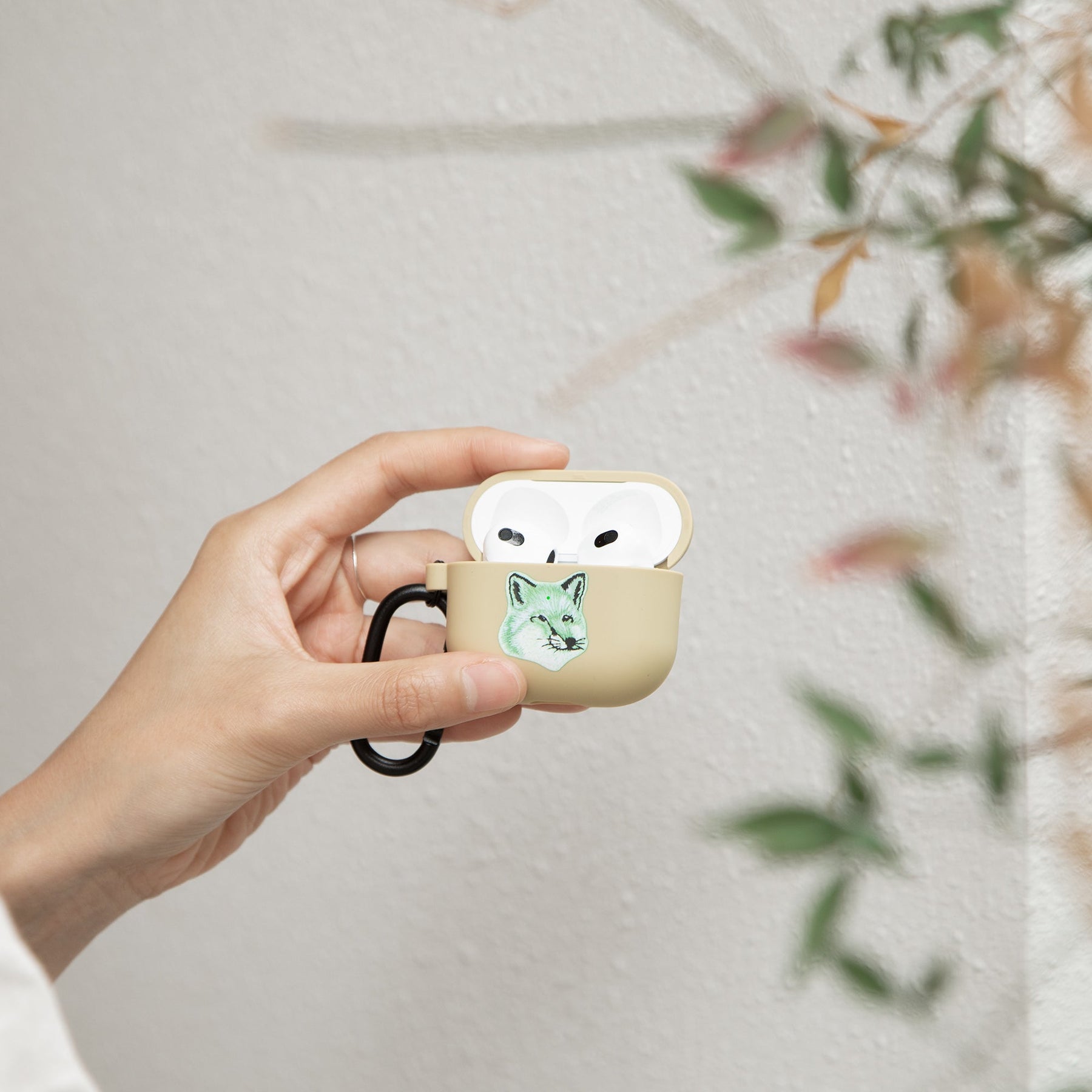 40359392870539, 40359392903307, Monochrome Fox Head Case for AirPods (Gen 3)