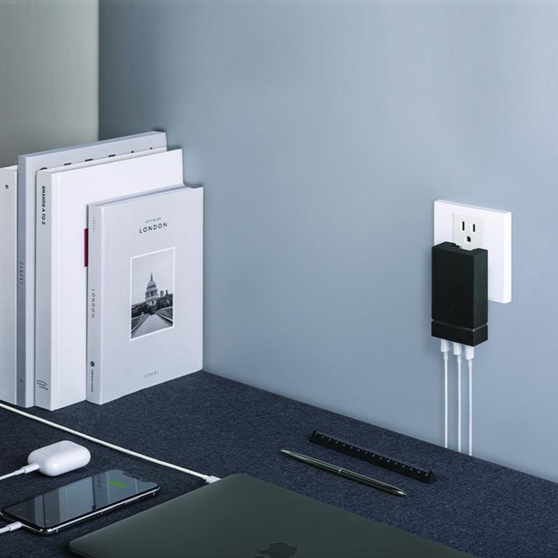 34391663607947,34391663640715,Fast-Charge Essentials