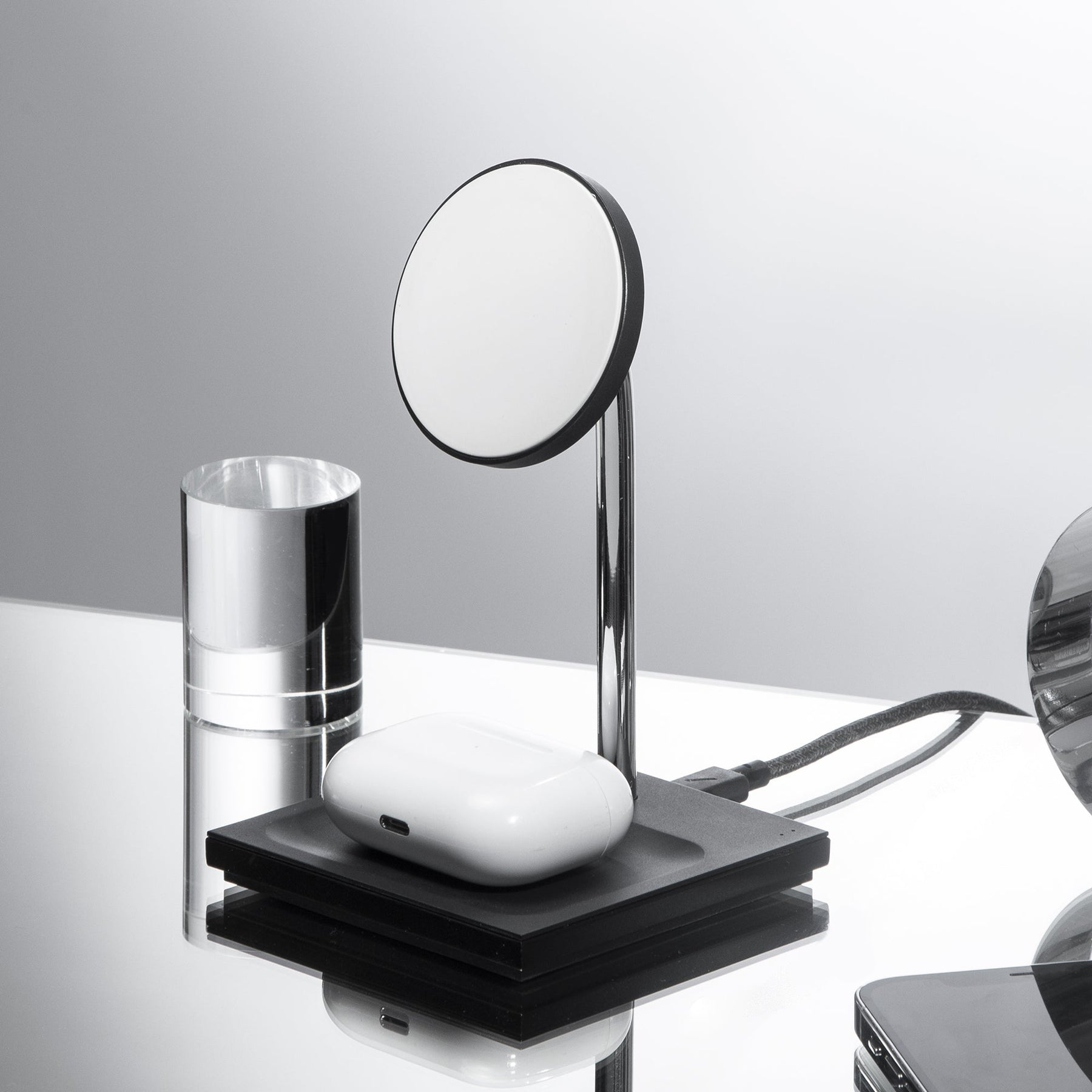 Multi-Device MagSafe Duo