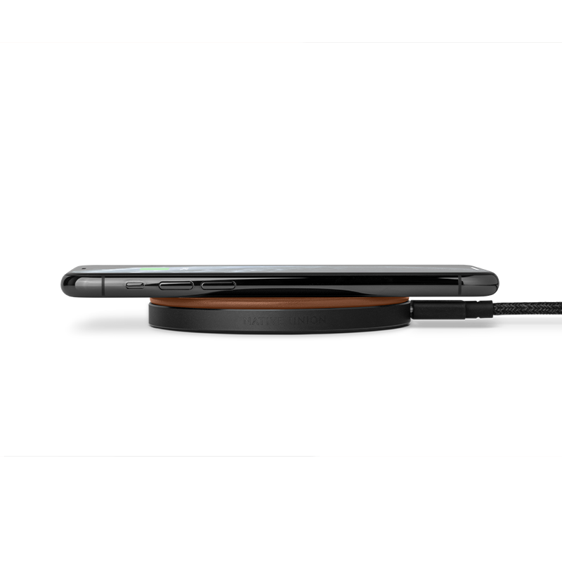 39589880889483,Drop Classic Leather Wireless Charger - Brown